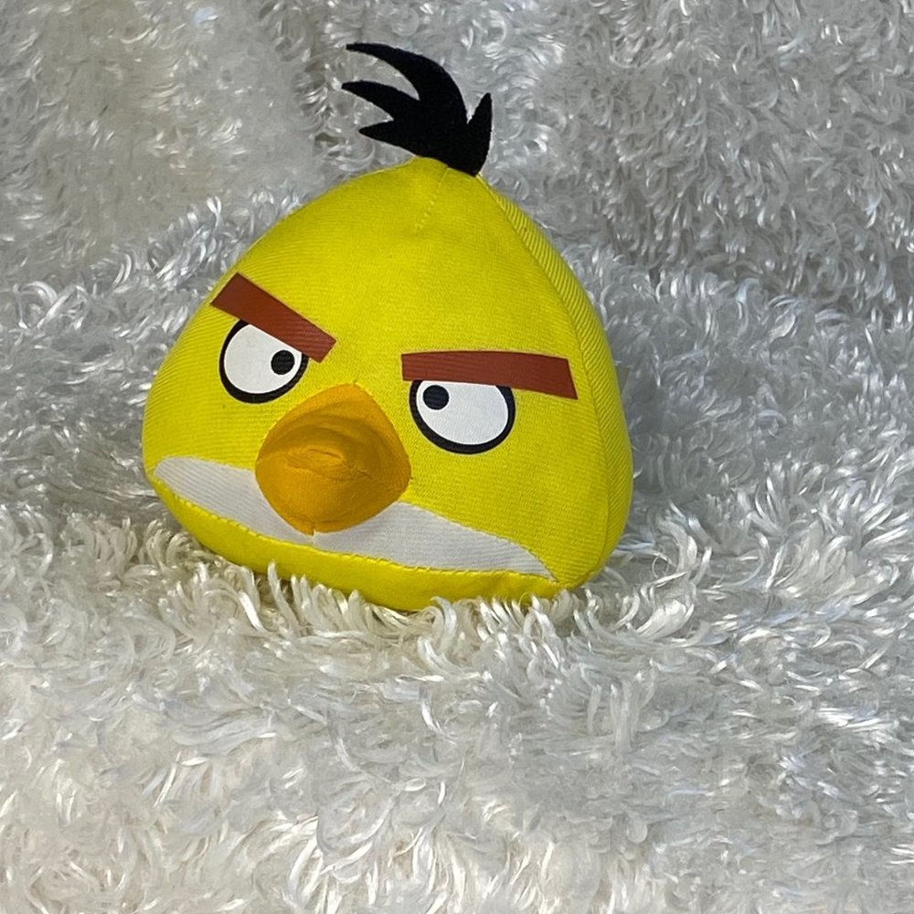 Misc Toys/Books Stuffed Animal Angry Bird Yellow  4x4 inch